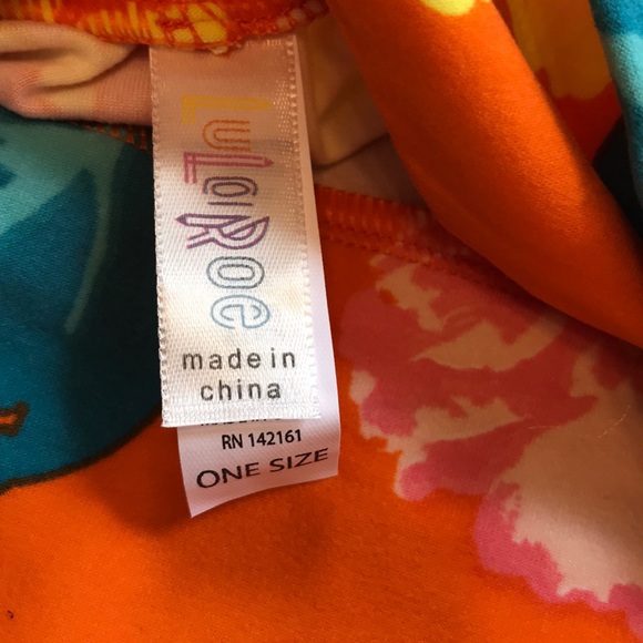 LuLaRoe OS Leggings - Picture 5 of 6